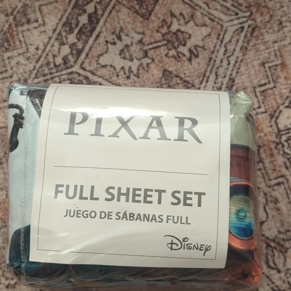 Disney/Pixar Cars Tune Up Blue/Gray 4 Piece Full Sheet Set with Lightning McQuee